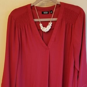 3/4 sleeve flowy shirt